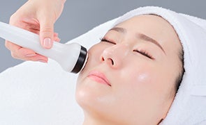 美白・導入ケアコースの施術イメージ